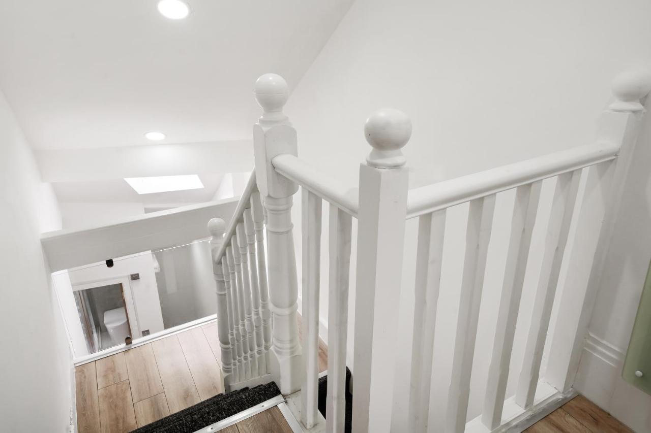 3Br Duplex Penthouse Harrow Centre Leilighet Eksteriør bilde